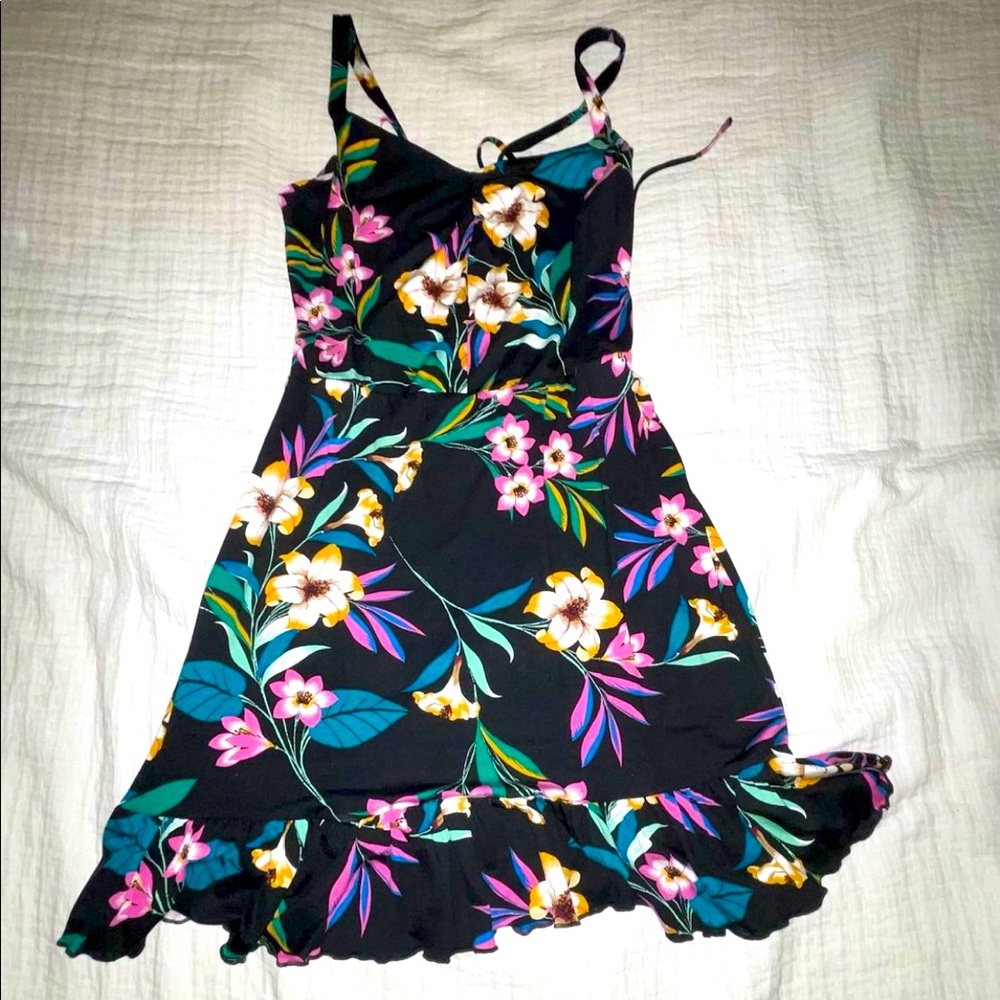 Dress - Floral Vacation Sundress